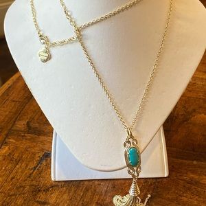 Kendra Scott necklace